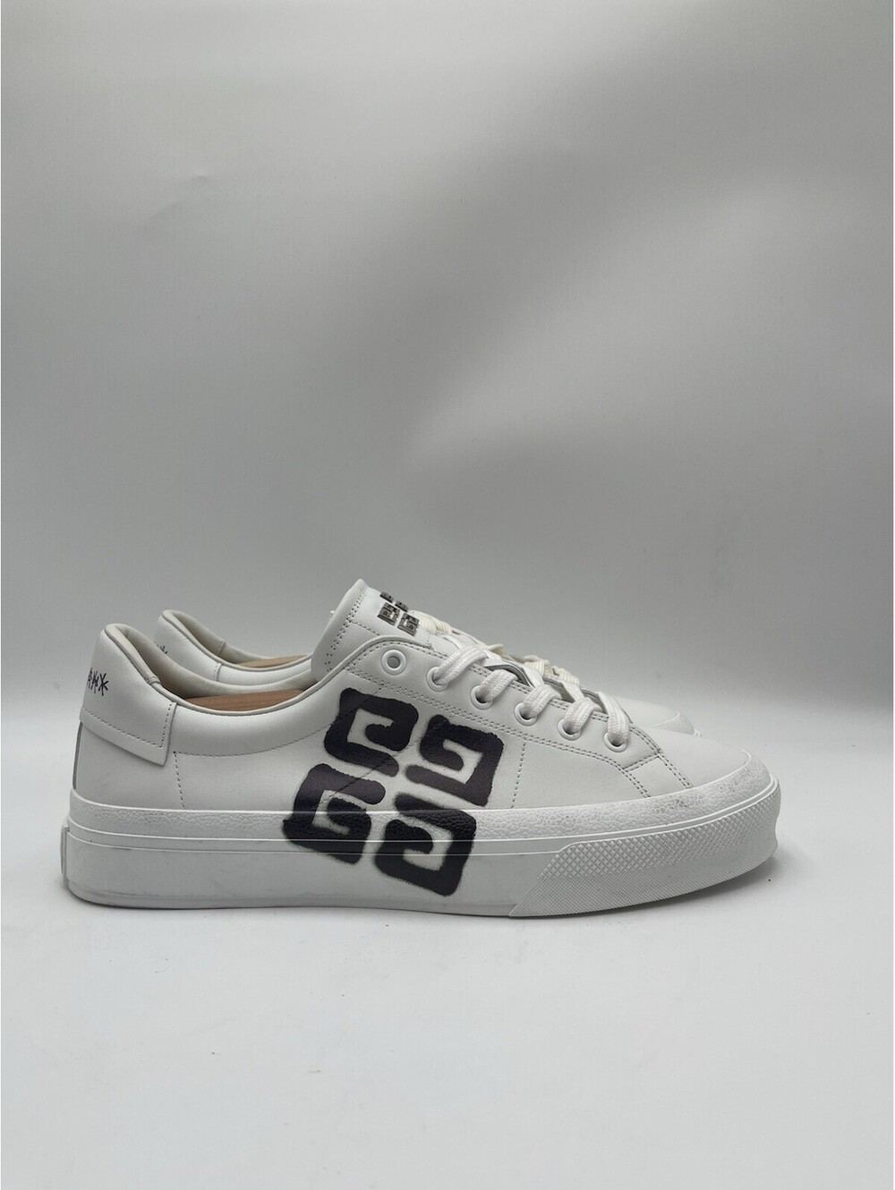 Givenchy Chito X Givenchy City Sport 4G Tag Effect sneakers white leather Sz 41